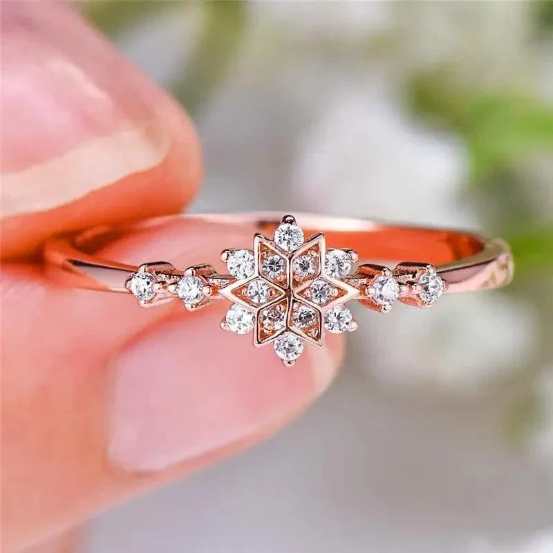 Fashion Luxury 925 Sterling Silver Snowflake Ring  - 2021 Trending Fashion Jewelry for women Wedding Band Ring Promise Love Engagement Rings